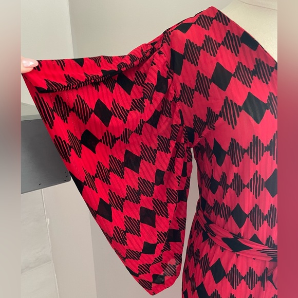 NWT ZARA Geometric Print Red Midi/Maxi Belted Dress Size Medium - Picture 6 of 13